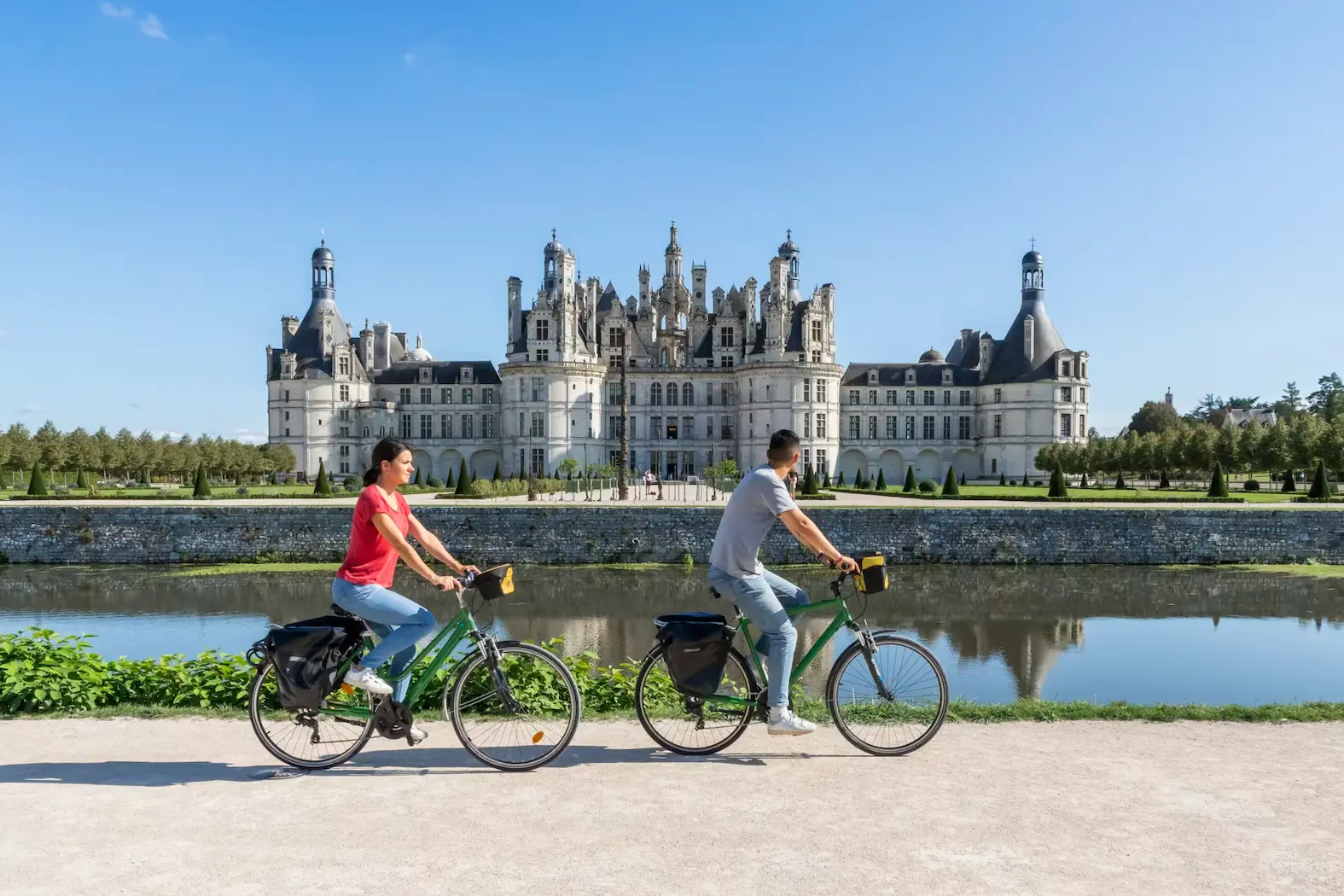 Châteaux, Guinguettes & Loire à Vélo 9