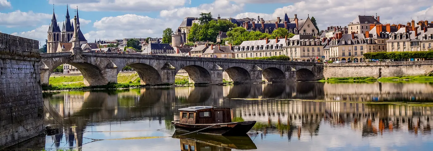 Châteaux, Guinguettes & Loire à Vélo
